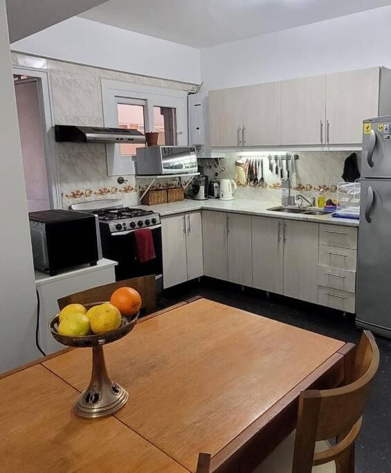 Espacioso Y Calido Departamento En Barrio Belgrano * Buenos Aires
